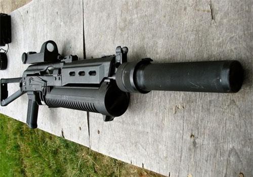 Lực lượng đặc nhiệm, chống khủng bố Việt Nam từng dùng súng tiểu liên nào?