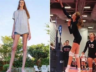Cô gái mới 16 tuổi đã sở hữu chiều cao khủng, đôi chân dài kỷ lục 1,34m khiến ai cũng phải trầm trồ "chân dài tới nách" là có thật