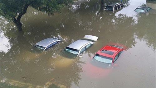 Những lưu nhỏ giúp phát hiện ra xe ô tô bị "ngâm nước" khi kiểm tra