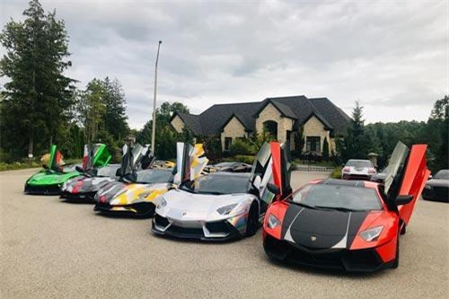 Dàn siêu xe hoành tráng của dân chơi Việt tại Mỹ