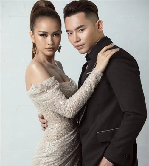 Ngọc Châu và Trần Mạnh Khang - hai đại diện Việt Nam tham gia chinh chiến tại Miss/Mr Supranational 2019.