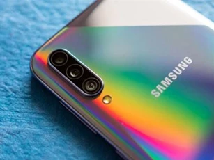 Đánh giá chi tiết Samsung Galaxy A50s giá 7,79 triệu đồng tại Việt Nam