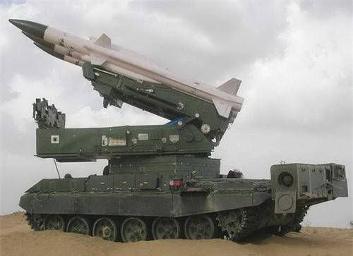 Việt Nam sẽ sản xuất tên lửa phòng không Akash của Ấn Độ?