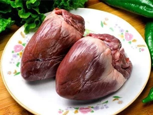Muốn chọn tim lợn tươi ngon không tiêm hoá chất hãy nhìn vào điểm này