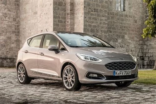 4. Ford Fiesta (doanh số: 179.037 chiếc).