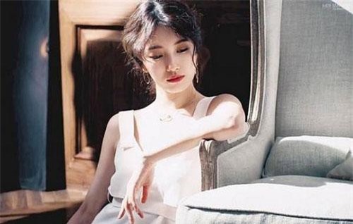 Hả hê khi gửi món quà lạ đến đám cưới người yêu cũ