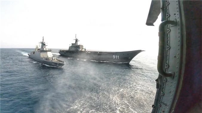Tham vọng cao, Thái Lan đặt đóng tàu đổ bộ cỡ lớn Type 071E - Hình 4 Tham vong cao, Thai Lan dat dong tau do bo co lon Type 071E-Hinh-4