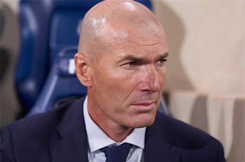  Zidane đang gặp khó ở Real.