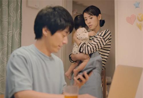 Vợ "số hưởng" sống ở nhà chồng được chiều như bà hoàng, nhưng vẫn cảm thấy không thoải mái vì lý do không ngờ