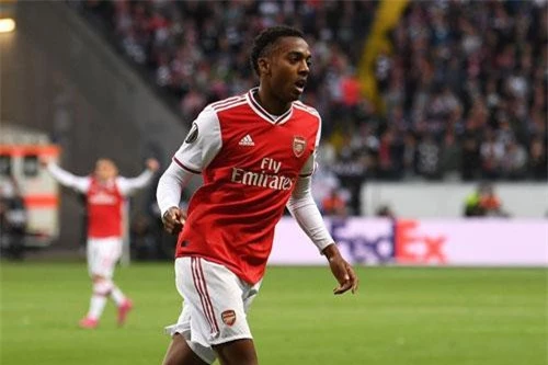 Tiền vệ tấn công: Joe Willock (Arsenal).