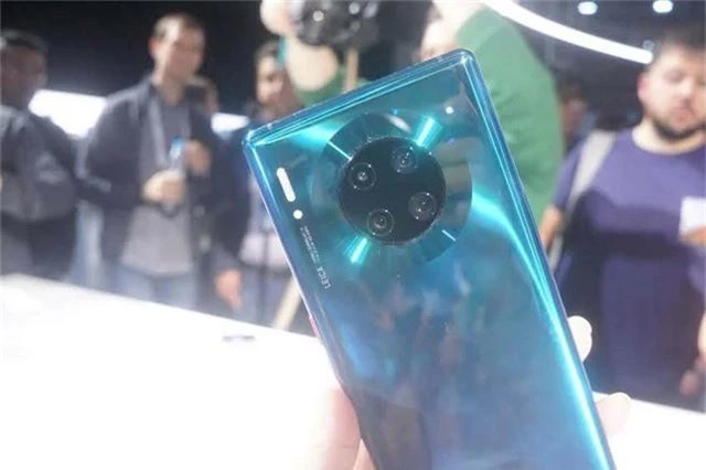 Cận cảnh bộ đôi Huawei Mate 30/30 Pro thiết kế hoàn toàn mới vừa ra mắt - 2