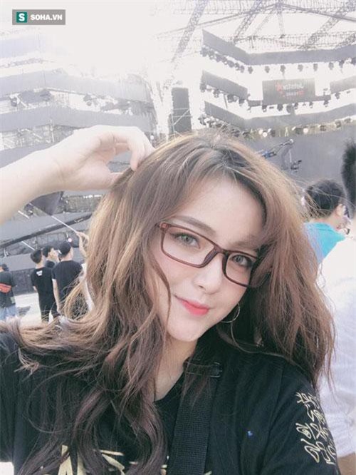 Hot girl EDM xinh như gái Tây, từng thuê xe đạp điện đi ship hàng quanh Thái Nguyên