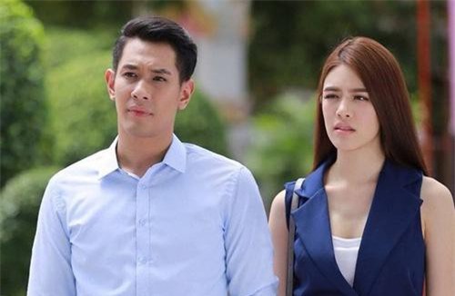 Cô vợ "vô tích sự" bị chồng bỏ để để cặp kè nữ doanh nhân, ngờ đâu 1 năm sau vợ tái xuất kỳ tích trên bàn đàm phán