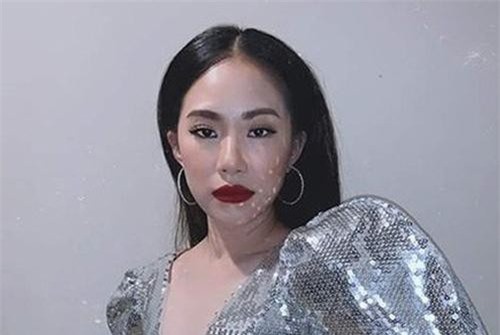 Sau thời gian "ở ẩn", Lương Bích Hữu bất ngờ tái xuất nhưng nhan sắc lại gây hoang mang