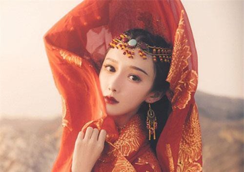 Chưa kịp động phòng, công chúa đã bị phò mã làm điều kinh khủng