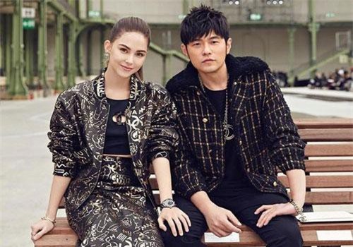 Châu Kiệt Luân thuê máy bay không người lái viết lời tỏ tình tặng vợ