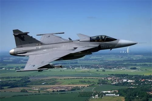 Tiêm kích JAS 39 Gripen. Ảnh: Wikipedia.