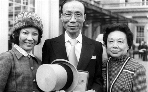 Chuyện tình huyền thoại của tỷ phú Hong Kong: Yêu ròng rã suốt 45 năm trời và lễ cưới được tổ chức khi đã 90 tuổi