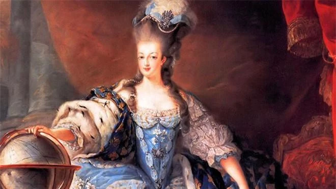 6. Tên hoàng hậu nổi tiếng của vua Louis XVI? Marie Antoinette (1755-1793) là một trong những bà hoàng nổi tiếng và đình đám nhất trong lịch sử phong kiến châu Âu. Trước khi trở thành hoàng hậu của Louis XVI, bà là Đại Công tước nước Áo.