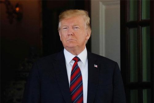 Ông Trump lên tiếng trước cáo buộc 8 lần nhờ Tổng thống Ukraine can thiệp bầu cử 2020