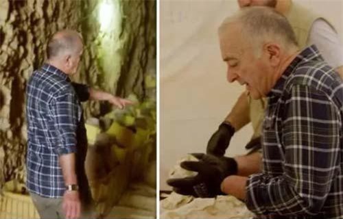 56 chiếc lọ trong lăng mộ của tể tướng Ai Cập chứa bí mật kinh người