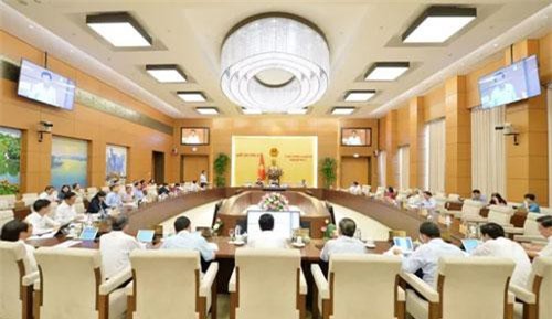 Không tán thành việc tăng giờ làm thêm