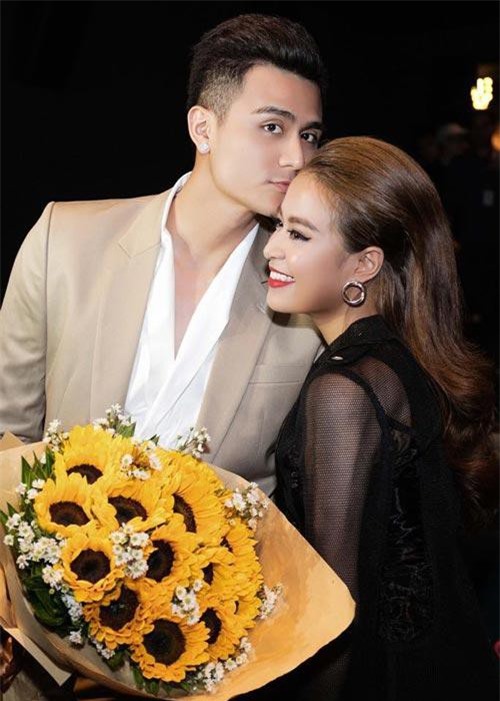 Luôn có mặt khi mỹ nhân cần, Gil Lê được phong "thánh gỡ rối"