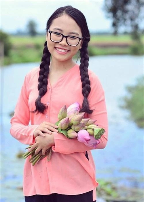 O tuoi 16, Phuong My Chi kiem tien khung, day thi thanh cong-Hinh-6