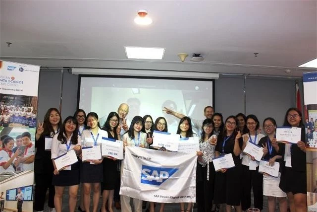 Vòng chung kết cuộc thi Khám phá Khoa học dữ liệu ASEAN 2019 diễn ra tại cơ sở Hà Nội, Đại học RMIT Việt Nam.