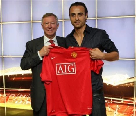 Berbatov, MU, Man Utd, berbatov giải nghệ, dimitar berbatov, tottenham, ngoại hạng anh,