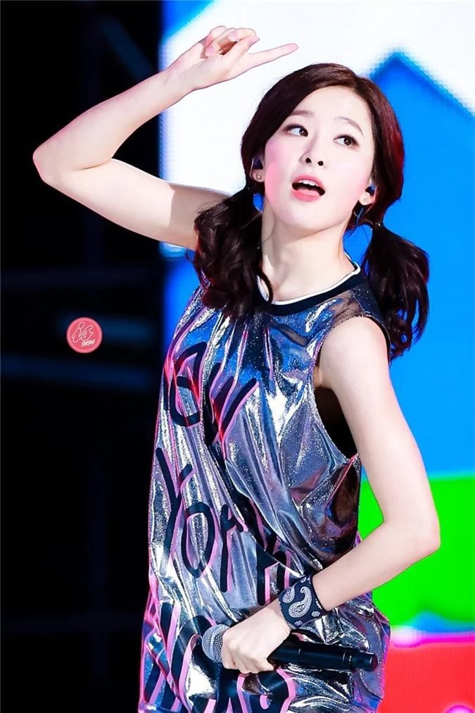 seulgi_rv_160604_dream_concert_1