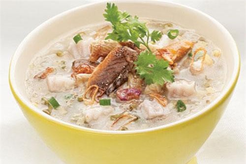 4 sai lầm khi nấu cháo cho con: 10 người thì 9 người mắc phải khiến trẻ chậm lớn còi xương