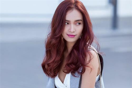 Hit kinh điển "Người Tình Mùa Đông" được Ái Phương viết lại lời mới, hát cover với tạo hình mỹ nhân TVB thập niên 80 đầy hoài niệm