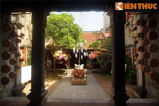 Ngôi đình hoàng tráng nhất phố cổ Hà Nội có gì đặc biệt?