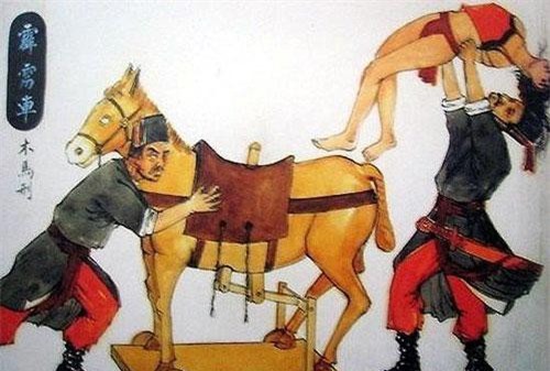 Hình phạt khủng khiếp cho người vợ ngoại tình thời phong kiến Trung Quốc