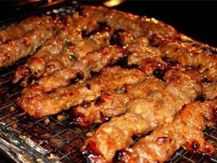 5 sai lầm khi nướng thịt khiến món thịt thơm ngon thành "chất độc", nhất là điều thứ 3 bỏ ngay khi quá muộn
