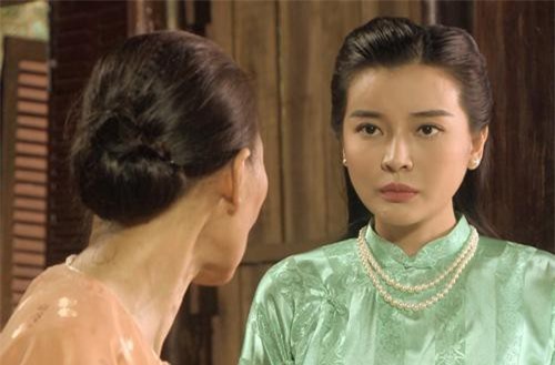 "Tiếng sét trong mưa" : Mẹ chồng - con dâu gian ác tung chiêu, Cao Thái Hà quyết hại Nhật Kim Anh bị giật chồng