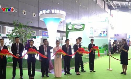 Đưa sữa Việt Nam đến với thị trường Trung Quốc