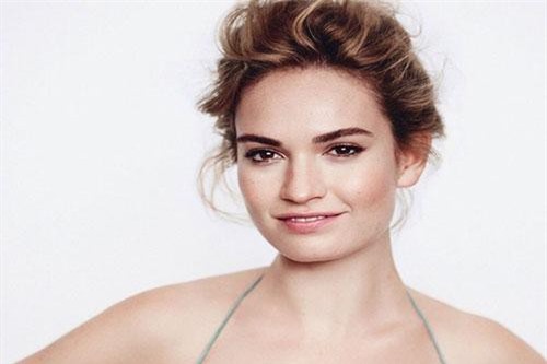 Mỹ nhân gia thế khủng nhất nhì Hollywood, vạn người theo đuổi vẫn chung thủy bên anh chàng được khao khát nhất Anh