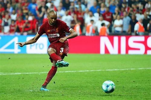 Tiền vệ trung tâm: Fabinho (Liverpool).