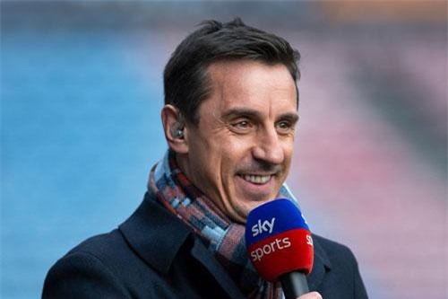 Neville 'trù ẻo' Liverpool thất bại trước Chelsea