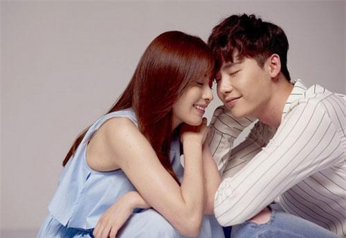 Đàn ông yêu thật lòng sẽ có những hành động này