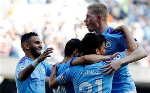   Man City vùi dập Watford