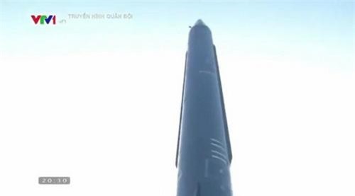 Tên lửa đạn đạo Hwasong-6 của Việt Nam. Ảnh: Truyền hình Quân đội nhân dân Tên lửa đạn đạo Hwasong-6 của Việt Nam. Ảnh: Truyền hình Quân đội nhân dân
