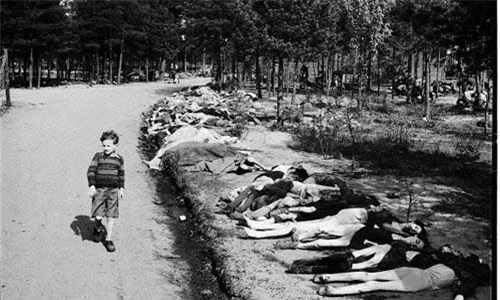 Ảnh giật mình về trại tập trung Bergen-Belsen khi kết thúc chiến tranh thế giới thứ hai