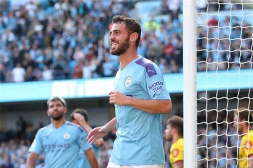 Tiền đạo: Bernardo Silva (Man City).