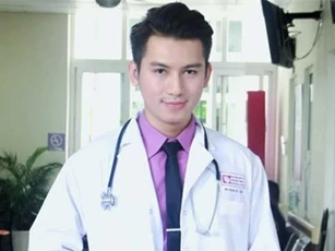 Bác sĩ 9X điển trai chọn chuyên khoa hiếm muộn làm sự nghiệp