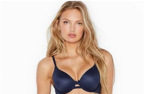 Romee Strijd khoe dáng nuột nà 