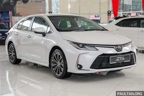 Toyota Corolla Altis 2019.