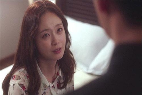 Vợ bắt tại trận cuộc tình vụng của chồng tài xế taxi trong nhà nghỉ